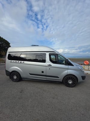 2015 Ford Tourneo Custom — photo 20 of 29