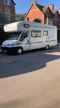 1999 Auto-Trail 690 - Image 2