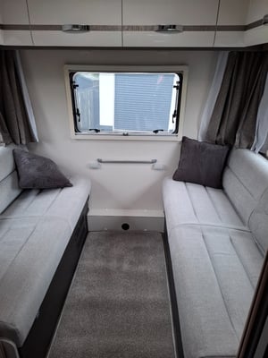 2025 Swift Voyager 475 — photo 6 of 14