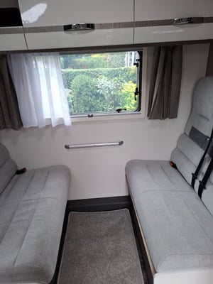 2025 Swift Voyager 475 — photo 10 of 14