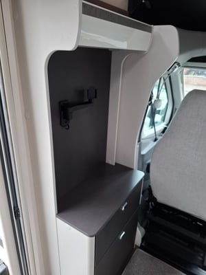 2025 Swift Voyager 475 — photo 11 of 14
