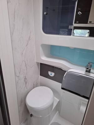 2025 Swift Voyager 475 — photo 13 of 14