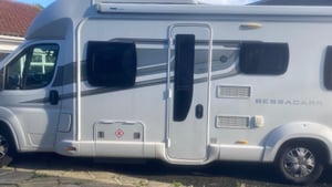 2015 Bessacarr 496 — photo 7 of 7