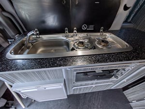 2017 Hyundai i800 Conversion — photo 4 of 24