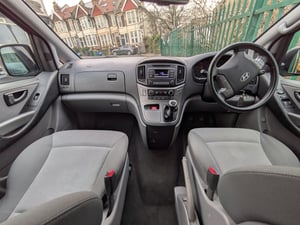 2017 Hyundai i800 Conversion — photo 27 of 28