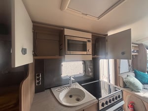 2018 Swift Bessacarr 484 — photo 35 of 59
