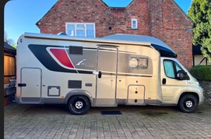 2017 Bürstner IxeoG it680   — photo 32 of 33