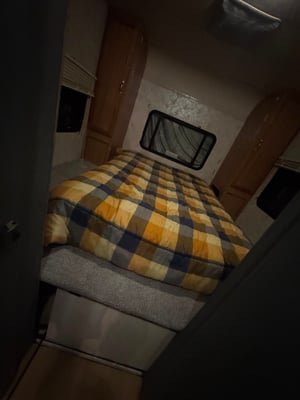 1999 Coachman American Rv — photo 48 of 57