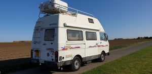 2018 Volkswagen LT — photo 2 of 18