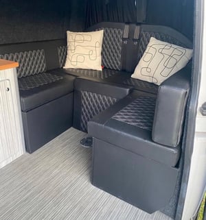 2015 Volkswagen T5.1 Campervan — photo 9 of 17