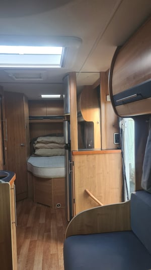2010 Autotrail Cherokee — photo 5 of 9