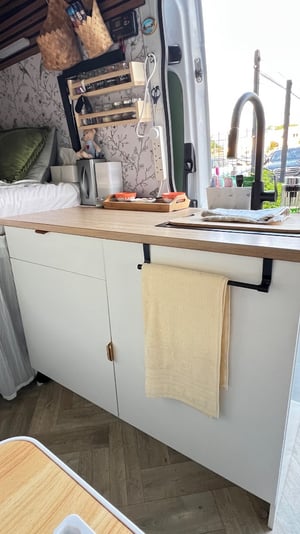 2021 Mercedes Benz Esprinter — photo 20 of 31