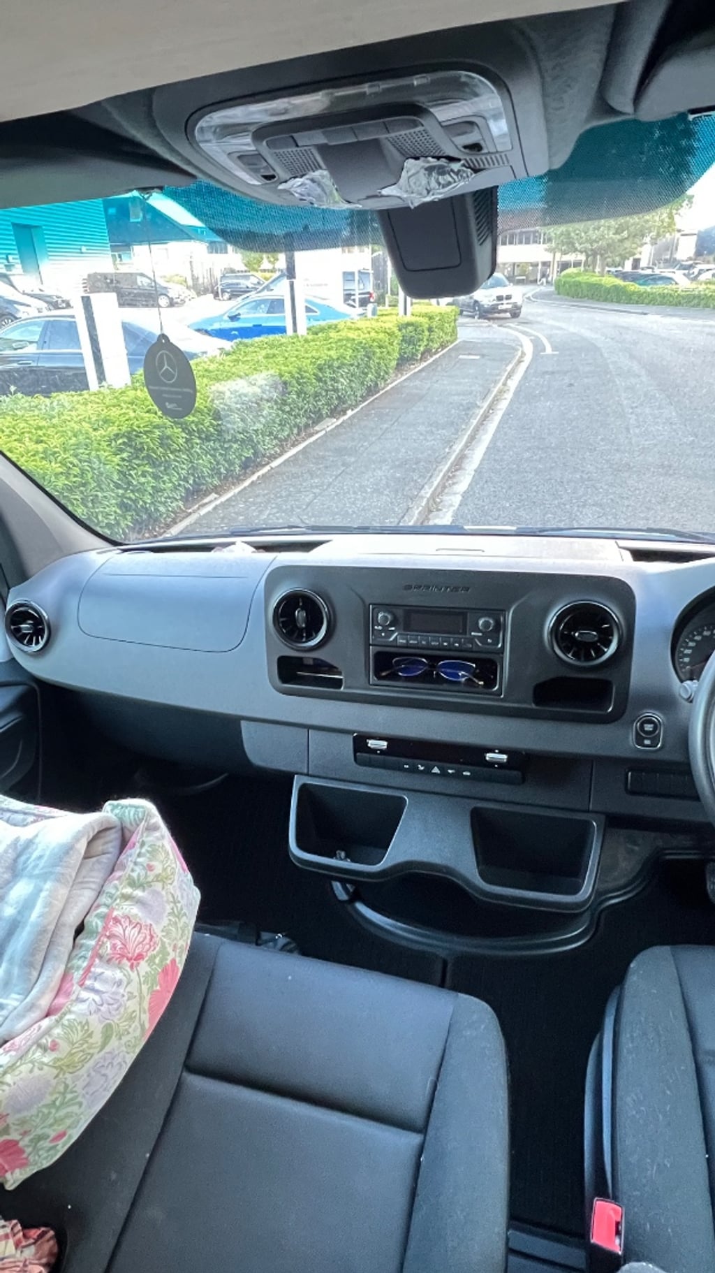 2021 Mercedes Benz Esprinter - Image 1
