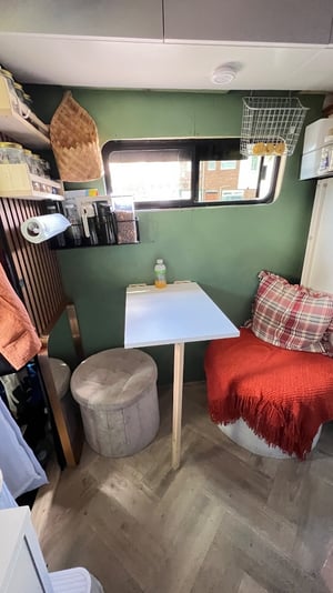2021 Mercedes Benz Esprinter — photo 42 of 50