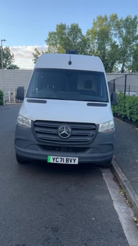 2021 Mercedes Benz Esprinter - Video