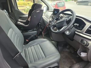 2023 Ford Transit Custom — photo 5 of 13
