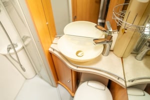2010 Hymer Free Tec 594 — photo 10 of 70