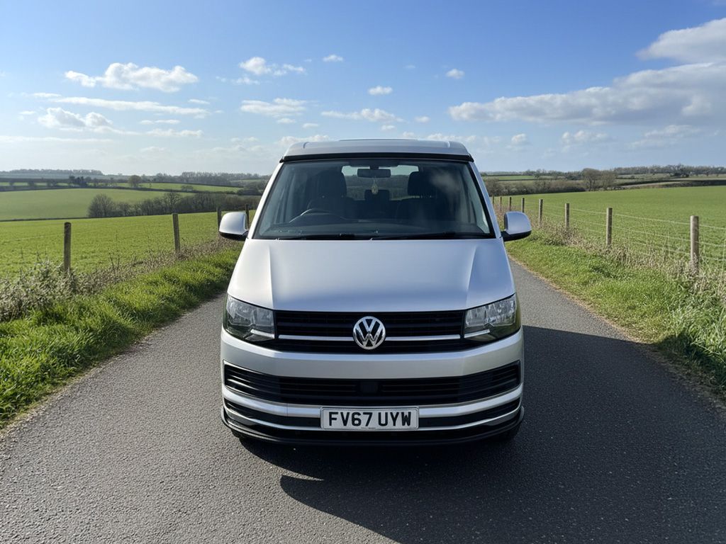 2018 Volkswagen Transporter T6 - Image 1