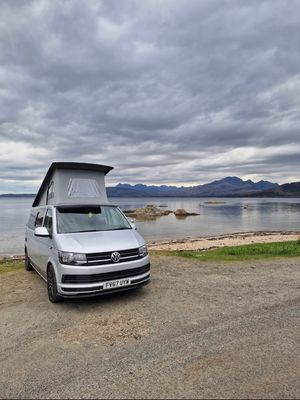 2018 Volkswagen Transporter T6 — photo 27 of 36