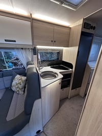 2023 Auto-Trail F-Line F70 - Image 2