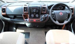 2013 Bessacarr E582 — photo 11 of 56
