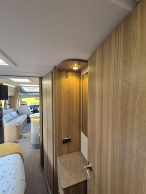 2013 Bessacarr E582 — photo 48 of 56