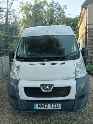 2012 Peugeot Boxer — photo 8 of 19