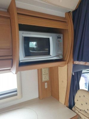2003 Auto-Trail Arapaho SE — photo 8 of 16