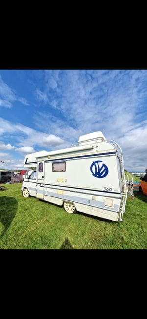 1995 Compass Navigator 360 — photo 7 of 16