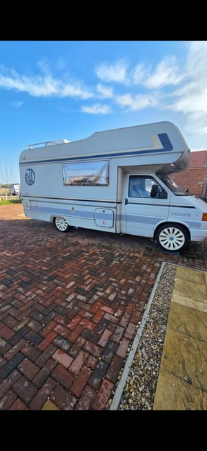 1995 Compass Navigator 360 — photo 8 of 16