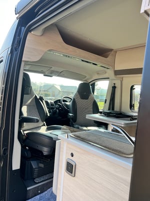 2020 Auto-Trail Tribute 669 — photo 6 of 31