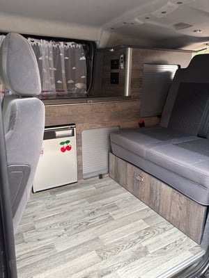 2016 Peugeot Expert Tepee — photo 3 of 10