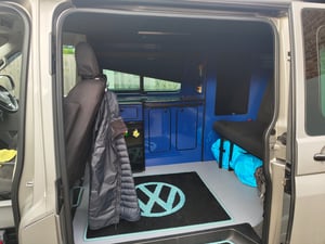 2015 Volkswagen T5.1 Campervan — photo 16 of 19