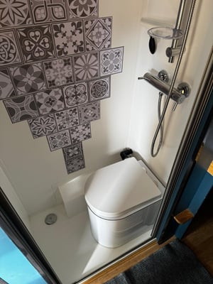 2018 Ford Transit Campervan Conversion — photo 17 of 19