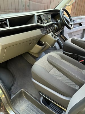 2023 Volkswagen T6.1 Campervan — photo 10 of 21
