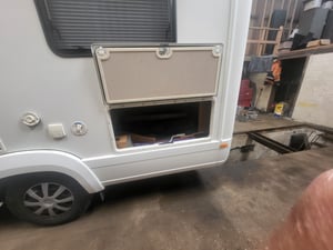 2017 Auto-Trail Tracker FB — photo 1 of 10