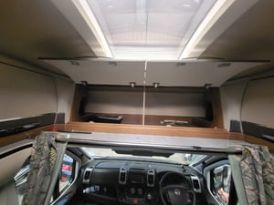 2017 Auto-Trail Tracker FB — photo 2 of 10