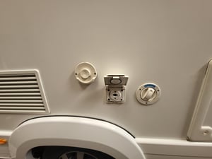 2017 Auto-Trail Tracker FB — photo 10 of 10