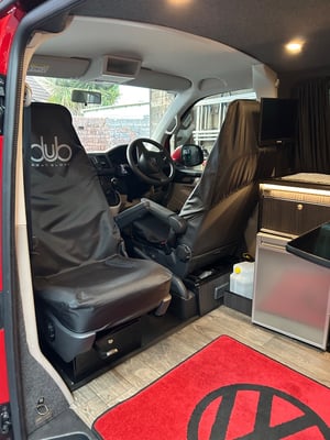 2019 Volkswagen Transporter T32 — photo 3 of 16