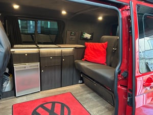 2019 Volkswagen Transporter T32 — photo 9 of 16