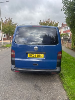 2006 Volkswagen T5 Campervan — photo 3 of 10