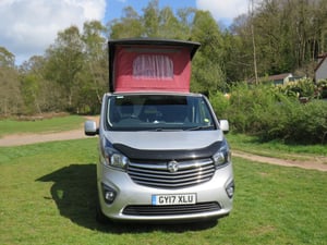 2017 Vauxhall Vivaro campervan — photo 8 of 12