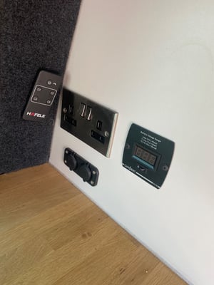 2021 Volkswagen T6.1 Campervan — photo 5 of 7