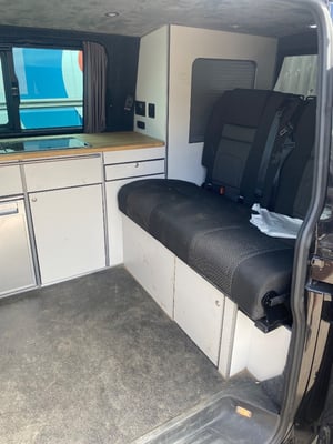 2021 Volkswagen T6.1 Campervan — photo 6 of 7