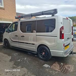 2017 Vauxhall Vivaro Sportive BiTurbo — photo 18 of 37