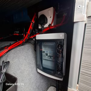 2017 Vauxhall Vivaro Sportive BiTurbo — photo 26 of 37