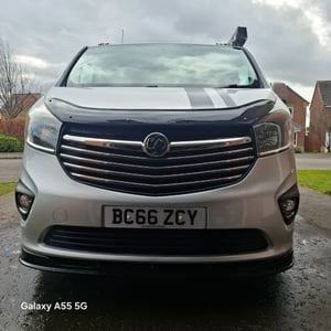 2017 Vauxhall Vivaro Sportive BiTurbo — photo 17 of 37