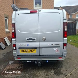 2017 Vauxhall Vivaro Sportive BiTurbo — photo 34 of 37