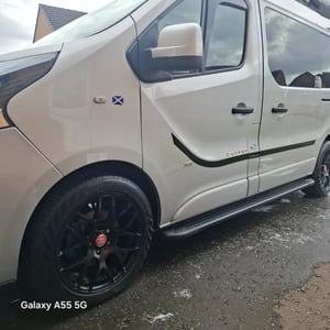2017 Vauxhall Vivaro Sportive BiTurbo — photo 35 of 37