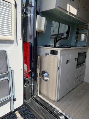 2025 Fiat Ducato Orange Campers Trouvaille 35 L2 H2 Series 2 — photo 48 of 62